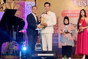 Dương Minh Quý xuất sắc giành giải Vàng tại Liên hoan Nghệ thuật Châu Á - Thái Bình Dương 2023.