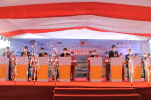 Khởi công gói thầu XL-08 Dự án kết nối giao thông các tỉnh miền núi phía Bắc.