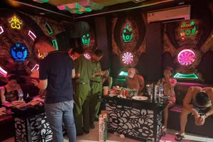 Công an phát hiện nhóm đối tượng sử dụng ma túy.