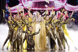 Mãn nhãn đêm trình diễn trang phục dân tộc Miss Grand Vietnam 2022