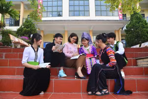 Với việc công nhận thêm 14 trường, hiện nay Điện Biên đã có 356 trường đạt chuẩn quốc gia.