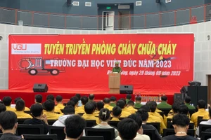 Hội thi ‘Chiến sĩ phòng cháy, chữa cháy năm 2023’ tại Trường Đại học Việt Đức