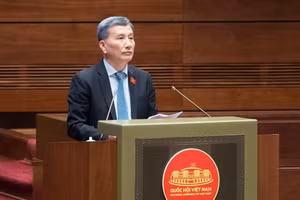 Ông Lê Quang Huy, Chủ nhiệm Uỷ ban Khoa học, Công nghệ và Môi trường của Quốc hội.