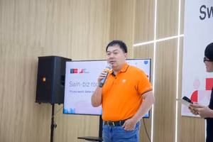 Ông Hoàng Nam Tiến – Chủ tịch FPT Telecom chia sẻ tại vòng chung kết cuộc thi.