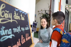 Học sinh trong cơ sở giáo dục mầm non.