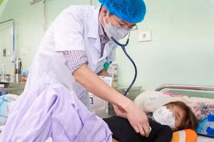 Từ năm 2004 đến nay, Bệnh viện Nhi Trung ương đã thực hiện thành công 62 ca ghép thận cho trẻ em. Ảnh: BVCC 