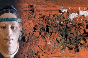 Chân dung Nữ hoàng Đỏ phục dựng. 