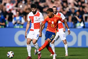 Tiền đạo Lamine Yamal (19) trong trận Tây Ban Nha giành chiến thắng 3-0 trước Croatia. Ảnh: INT