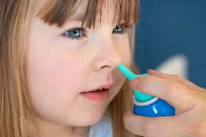 Các bác sĩ thường hạn chế kê đơn thuốc kháng sinh ngay lập tức cho trẻ mắc viêm xoang.