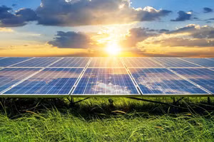 Năng lượng mặt trời luôn có sẵn để khai thác.