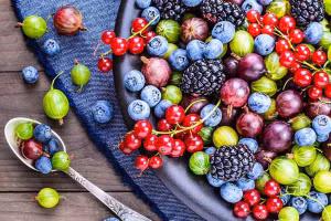 Quả mọng giàu chất chống oxy hóa, giúp tăng cường hệ thống miễn dịch. Ảnh minh hoạ