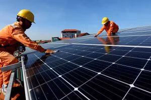 Điện Mặt trời mái nhà 'tự sản tự tiêu' cần một cơ chế khuyến khích thông thoáng.
