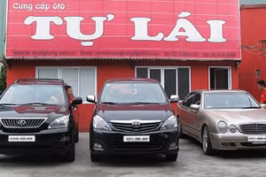 Càng đến gần ngày lễ, Tết, giá xe thuê tự lái tăng mạnh.