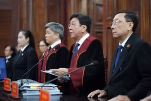 Hội đồng xét xử TAND TPHCM. Ảnh: Trung tâm Báo chí TPHCM