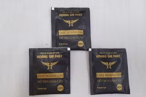 Loại cà phê giảm cân khiến bệnh nhân nhập Bệnh viện Bạch Mai hồi đầu năm 2022, được Viện Pháp y giám định có chứa chất độc sibutramine bị cấm dùng. Ảnh: BVCC