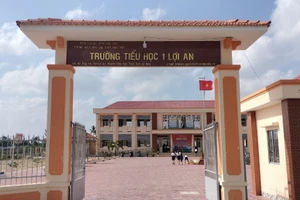 Trường Tiểu học 1 Lợi An được xây dựng khang trang trên diện tích đất do gia đình ông Nguyễn Thanh Tổng hiến tặng.