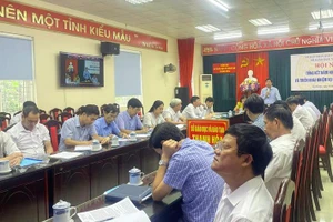 Ngành giáo dục Thanh Hóa tổng kết năm học 2021-2022 và triển khai nhiệm vụ năm học 2022-2023.