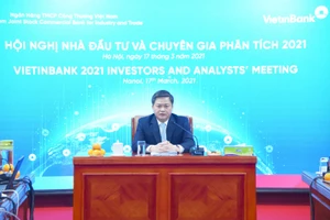 Ông Lê Đức Thọ - Uỷ viên BCH Trung ương Đảng, Bí thư Đảng ủy, Chủ tịch HĐQT VietinBank phát biểu tại Hội nghị.