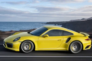 Bộ đôi Porsche 911 Turbo và Turbo S trình làng