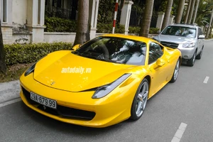 Ferrari 458 Italia màu vàng độc nhất Hà Nội tái xuất