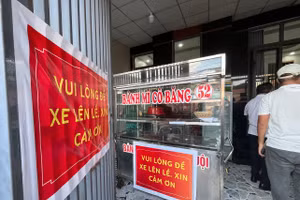 Số ca nhập viện điều trị tiếp tục tăng, nhiều ca tiên lượng nặng.