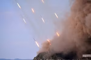 Triều Tiên đã tổ chức nhiều cuộc tập trận và phô diễn lực lượng trong năm nay dọc theo biên giới với Hàn Quốc. Ảnh tư liệu: AFP.