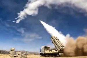 Một vụ phóng tên lửa từ khu vực Kurdistan (Komalah) của Iran.
