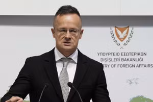 Ngoại trưởng Hungary Peter Szijjarto.