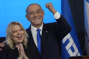 Ông Benjamin Netanyahu và phu nhân.