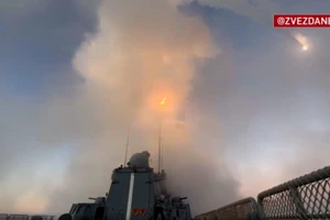 Tên lửa hành trình phóng từ chiến hạm Nga