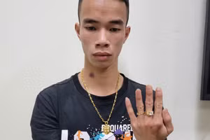 Đối tượng Đinh Khắc Trung.