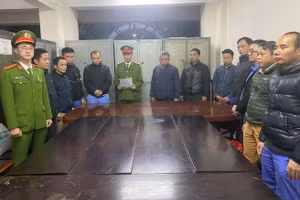 Cơ quan công an thi hành các quyết định tố tụng.