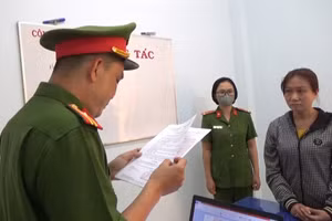 Cơ quan công an thi hành các biện pháp tố tụng đối với Huỳnh Ngọc Trầm.