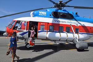 Do ảnh hưởng của dịch Covid-19, hiện các chuyến bay thương mại ra đảo đã bị dừng