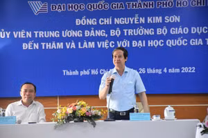 Bộ trưởng Bộ GD&ĐT Nguyễn Kim Sơn chia sẻ tại buổi làm việc với Ban giám đốc ĐHQG TP.HCM 