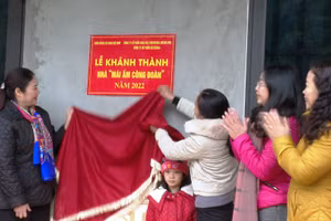 Công đoàn cơ quan Bộ GD&ĐT khánh thành nhà Mái ấm Công đoàn 2022. Ảnh: Lan Anh