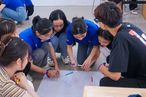 Một hoạt động của sinh viên Trường ĐH Ngoại ngữ (ĐH Quốc gia Hà Nội) trong “Tuần sinh hoạt công dân – sinh viên”. Ảnh: Website nhà trường.