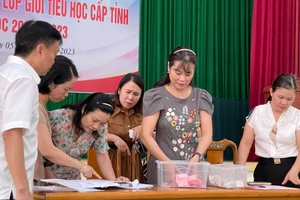 Buổi bốc thăm được triển khai minh bạch công khai.