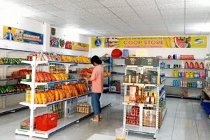 Cửa hàng kinh doanh tổng hợp thuộc Hợp tác xã sinh viên Trường ĐH Trà Vinh.