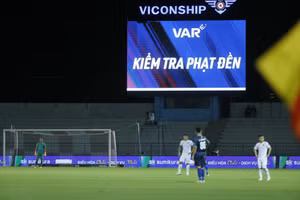 Hình ảnh trên sân Lạch Tray, trận Hải Phòng gặp Hoàng Anh Gia Lai. Ảnh: INT.