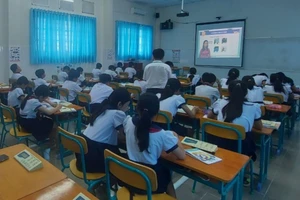 Tiết học Tiếng Anh tại Trường Tiểu học Thạnh An.