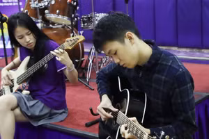 Giờ học môn Âm nhạc tại Trường THPT Olympia (Hà Nội).