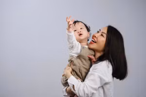 Cô Phan Hồ Điệp tâm huyết với dự án “Lớp học Đậu ngọt” chia sẻ về các phương pháp nuôi dạy trẻ. (Ảnh: FBNV).