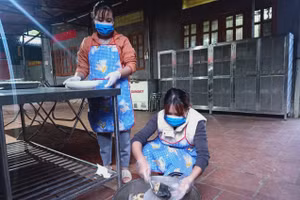 Trường THCS Ma Li Pho thường xuyên thay đổi khẩu phần ăn cho học sinh.