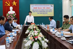 Ông Phạm Việt Đức, Giám đốc Sở Giáo dục & Đào tạo Thái Nguyên, Trưởng Ban tổ chức phát biểu tại cuộc họp về công tác chuẩn bị.