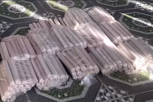 Số thuốc nổ mà cơ quan chức năng thu giữ tại nhà Nguyễn Minh Viễn. Ảnh: Cơ quan Công an.