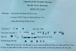 Bà N.T.T.H gửi đơn tố cáo đến các cơ quan chức năng, mong muốn điều tra, xử lý người đe dọa, phát tán hình ảnh nóng.
