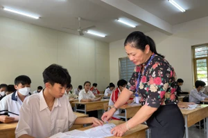 Học sinh Quảng Ngãi nghỉ học từ chiều 6/11 để phòng tránh bão Kalmaegi.