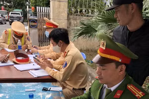 Lực lượng chức năng phát hiện nhiều lái xe trên cao tốc dương tính với ma túy.