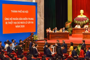 Hà Nội kêu gọi toàn dân chung tay chia sẻ, ủng hộ nhân dân miền Trung bị thiệt hại do mưa lũ. 